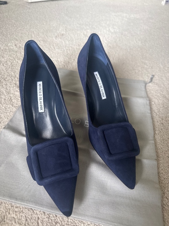 Manolo Blahnik Shoes - Manolo Blahnik Maysale Pump 90